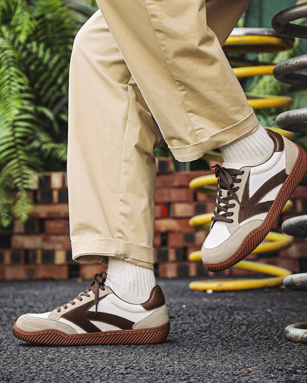 Retro Court Suede Arrow Low Sneakers