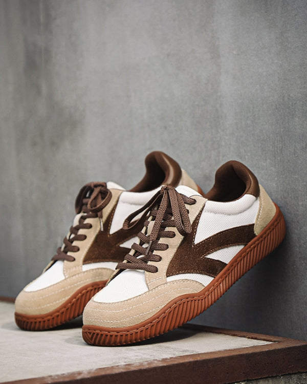 Retro Court Suede Arrow Low Sneakers