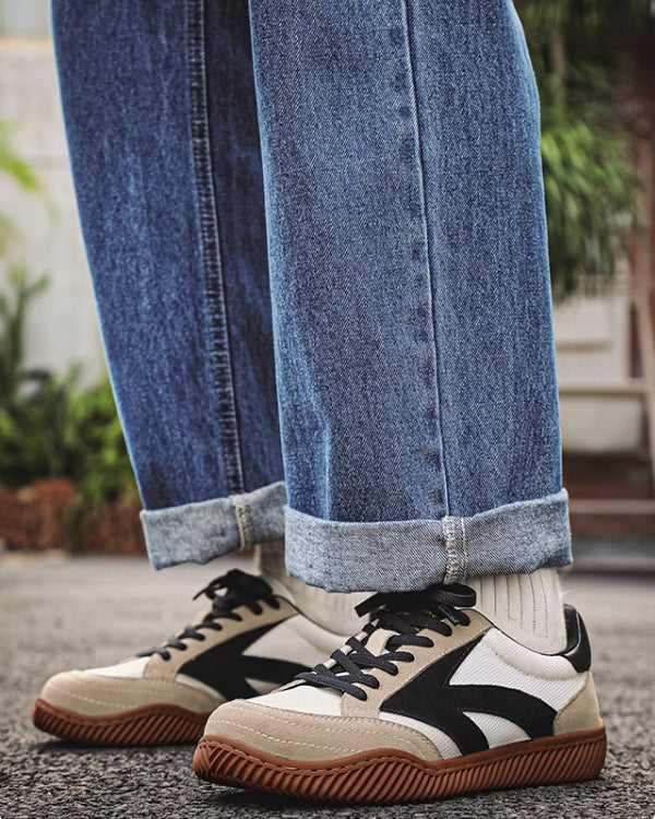 Retro Court Suede Arrow Low Sneakers