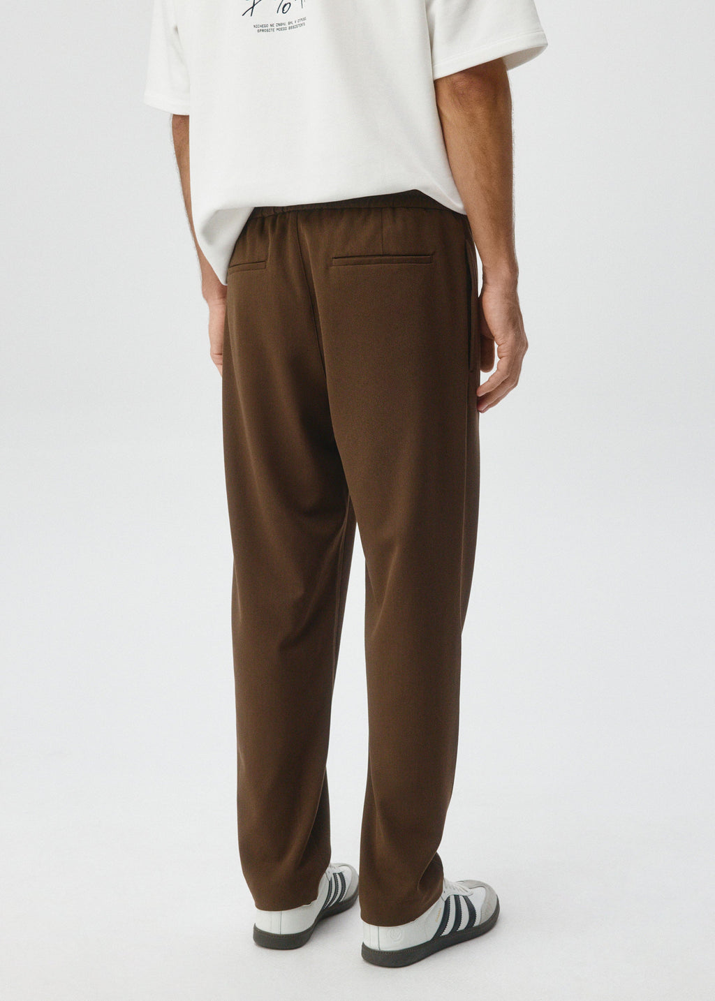 ELASTIC WAISTBAND SLIM FIT TROUSERS WITH MID RISE BROWN