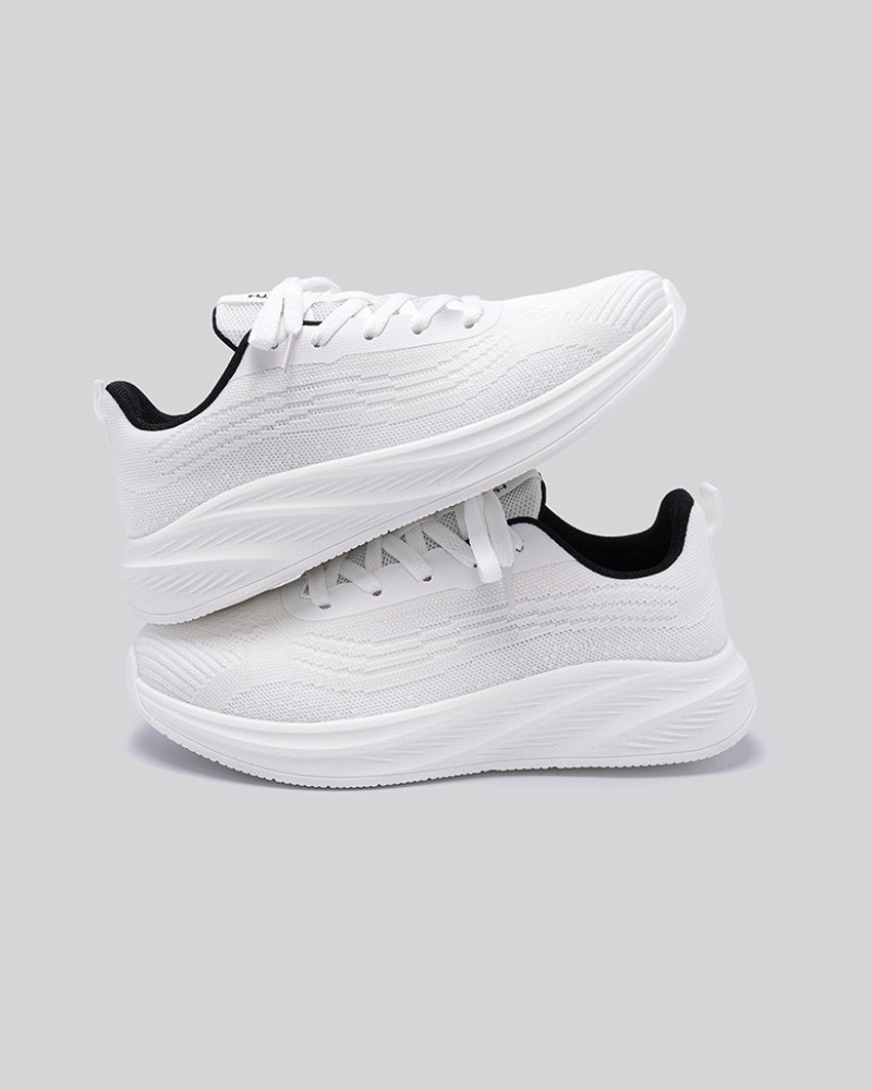 Lightweight Runner Sneakers 1.1