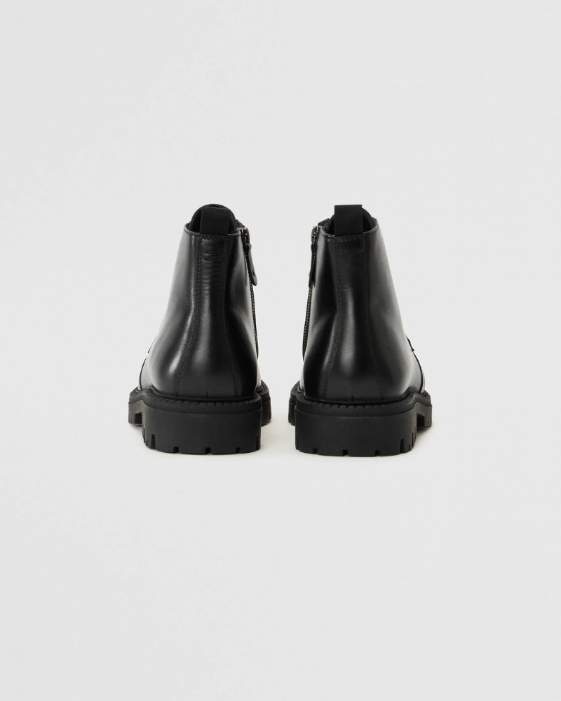 Lace-up ankle boots - Black